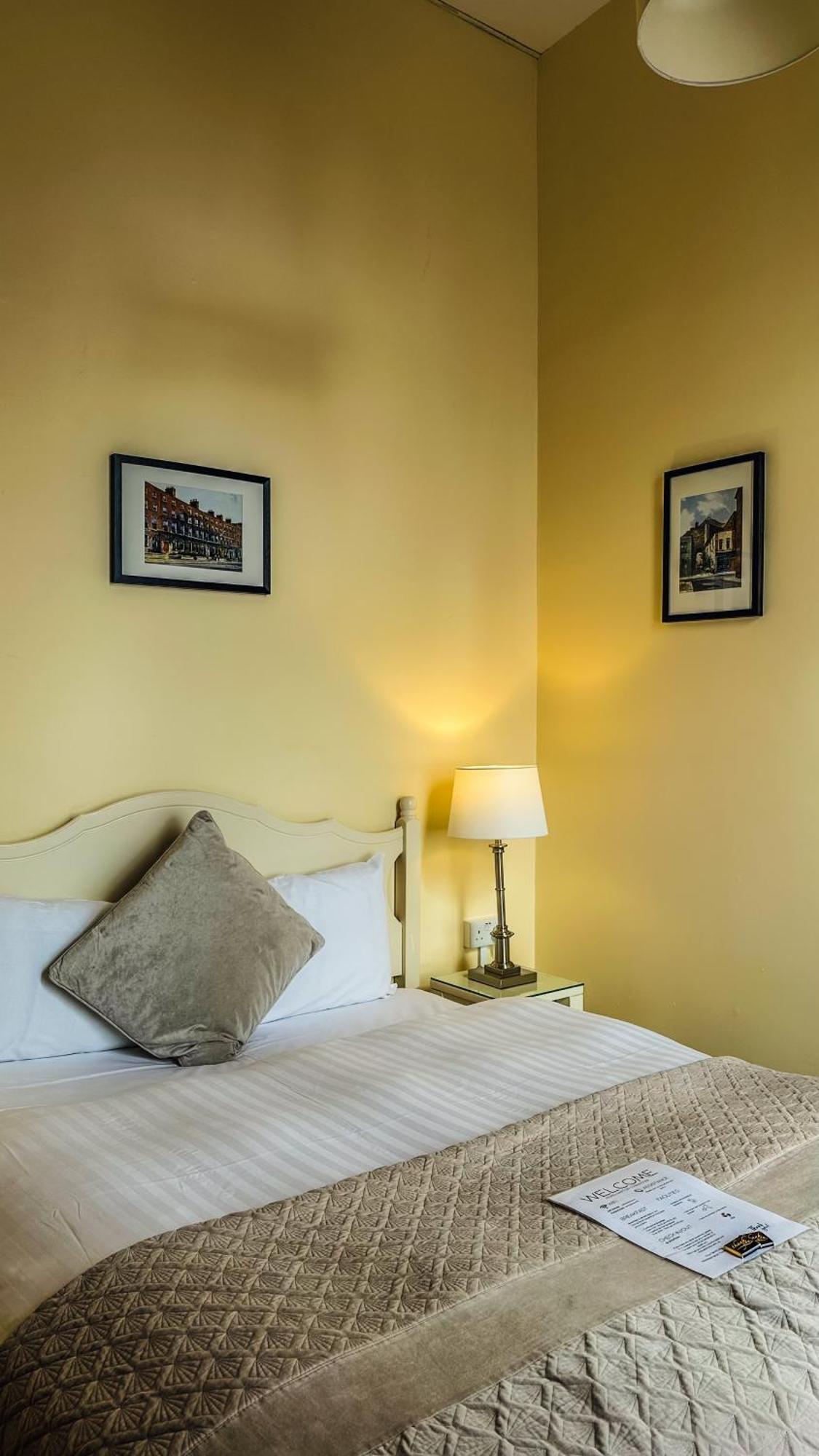 Hotel Baggot Court Townhouse Dublin Pokoj fotografie